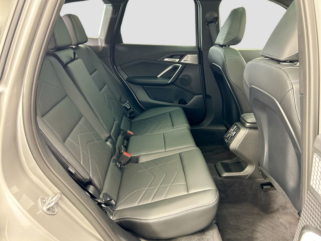 Thumbnail: 2025 BMW X1 - 20