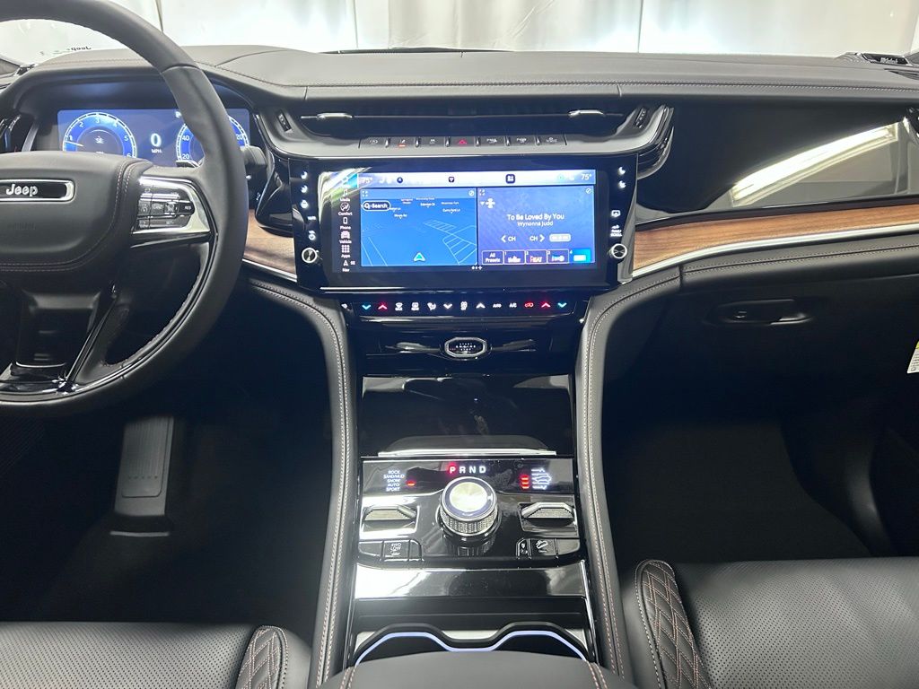 new 2026 Jeep Grand Cherokee car, priced at $64,280