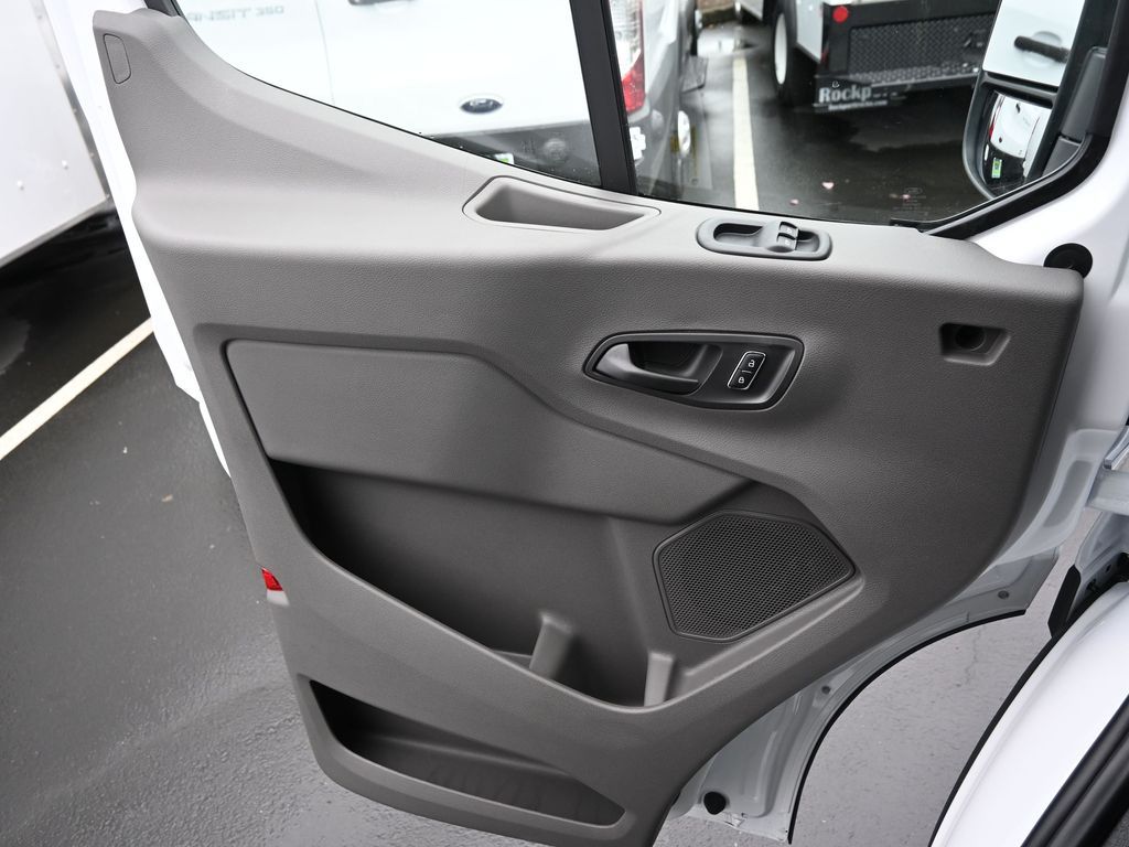 2024 Ford Transit 250