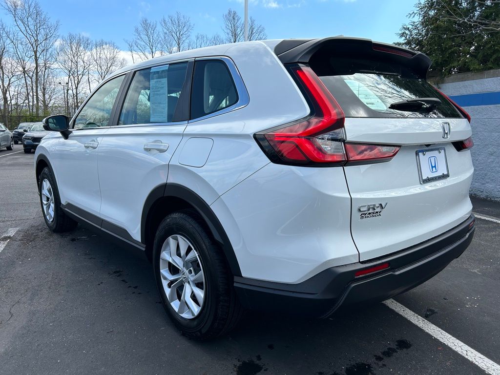 2023 Honda CR-V LX 3