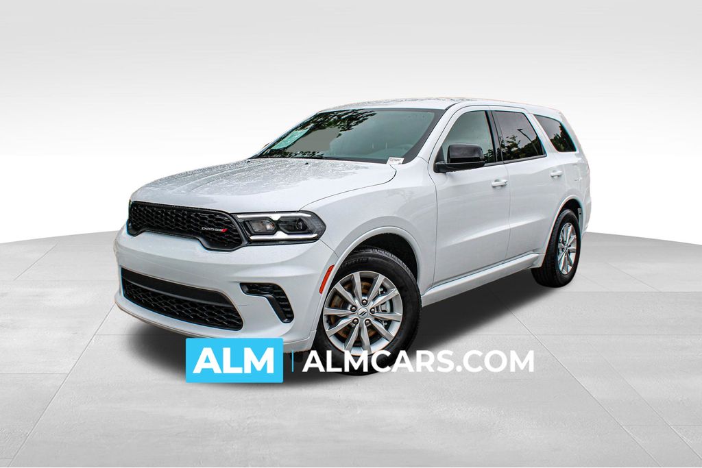 White Knuckle Clearcoat 2026 Dodge Durango SUV / Crossover Rear-Wheel Drive 8-Speed Automatic