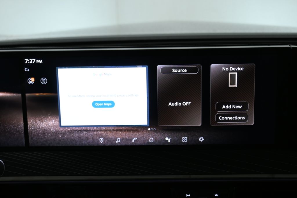 Thumbnail: 2026 INFINITI QX80 - 17