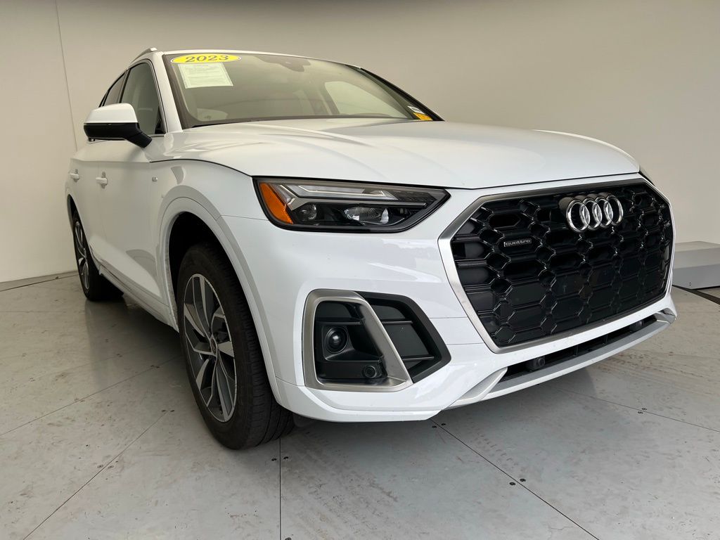 Thumbnail: 2023 Audi Q5 - 2