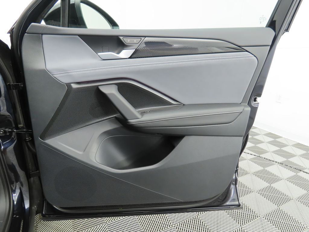 2025 Volkswagen Tiguan SE R-Line Black 26
