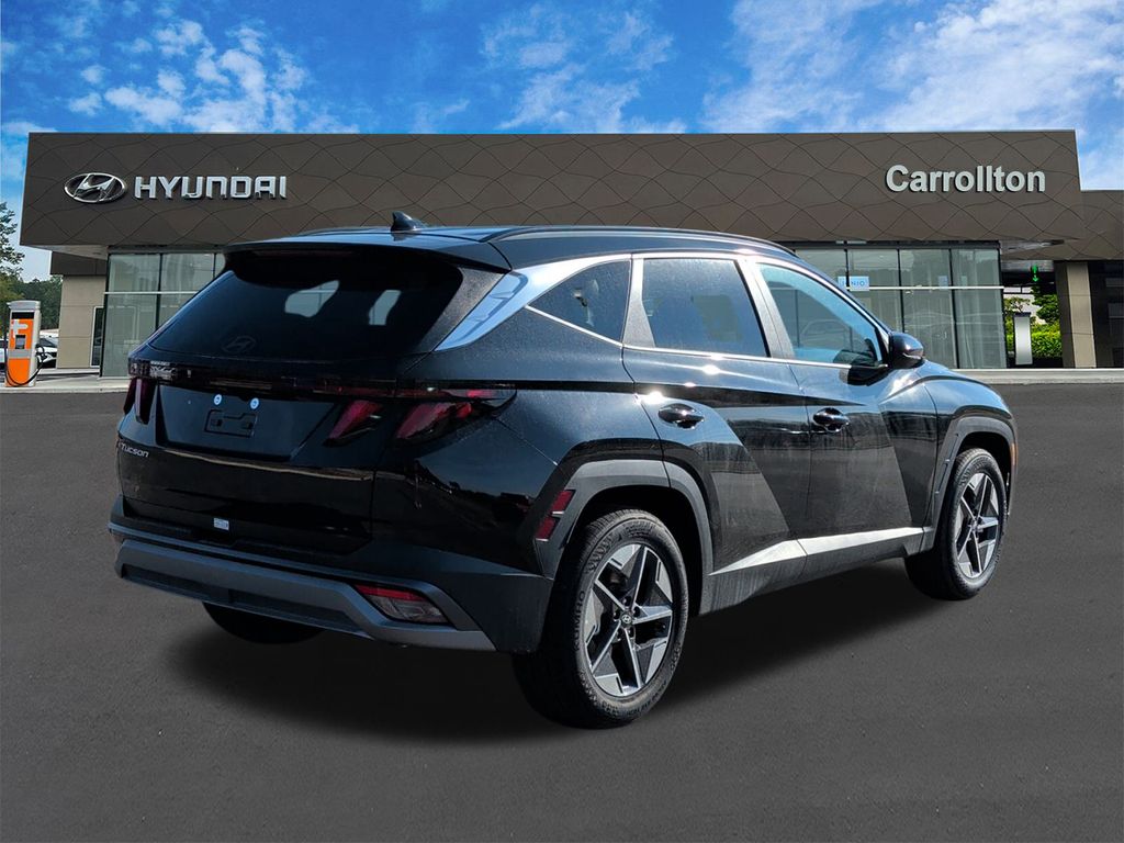 New 2026 Black Hyundai SEL image 6