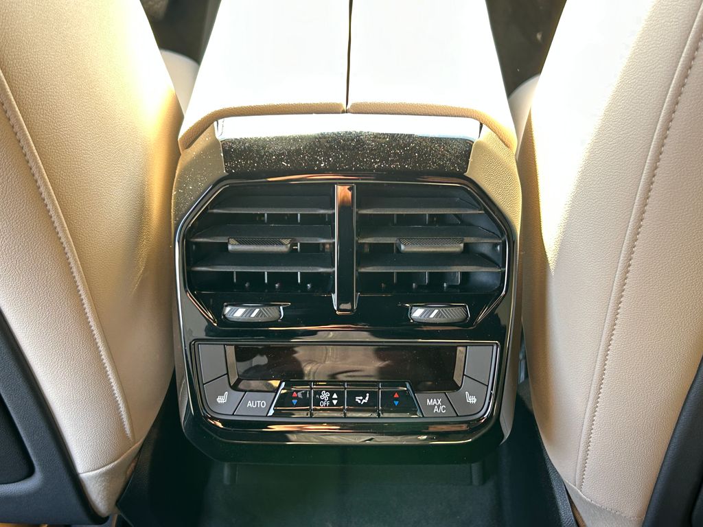 Thumbnail: 2026 BMW iX - 32