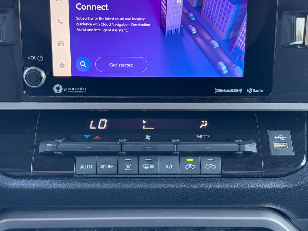 Thumbnail: 2022 Toyota Tundra - 16