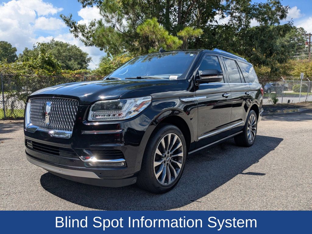 2018 Lincoln Navigator Select