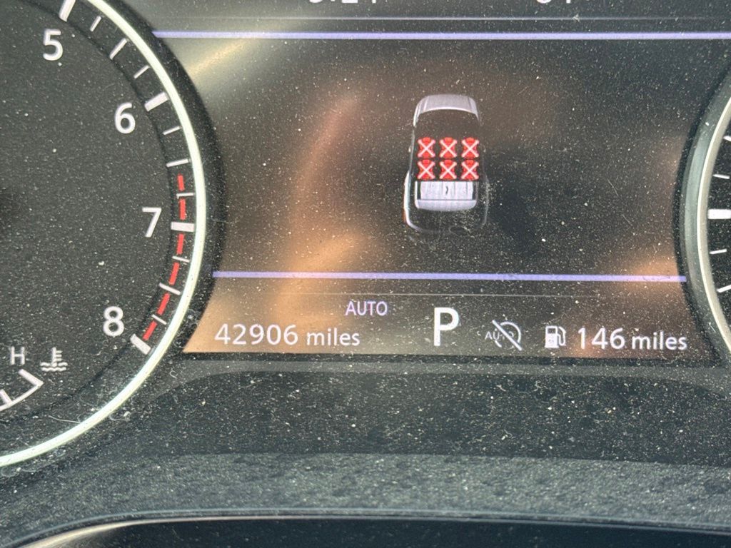 2023 Nissan Pathfinder SL Gray at South Hills Kia