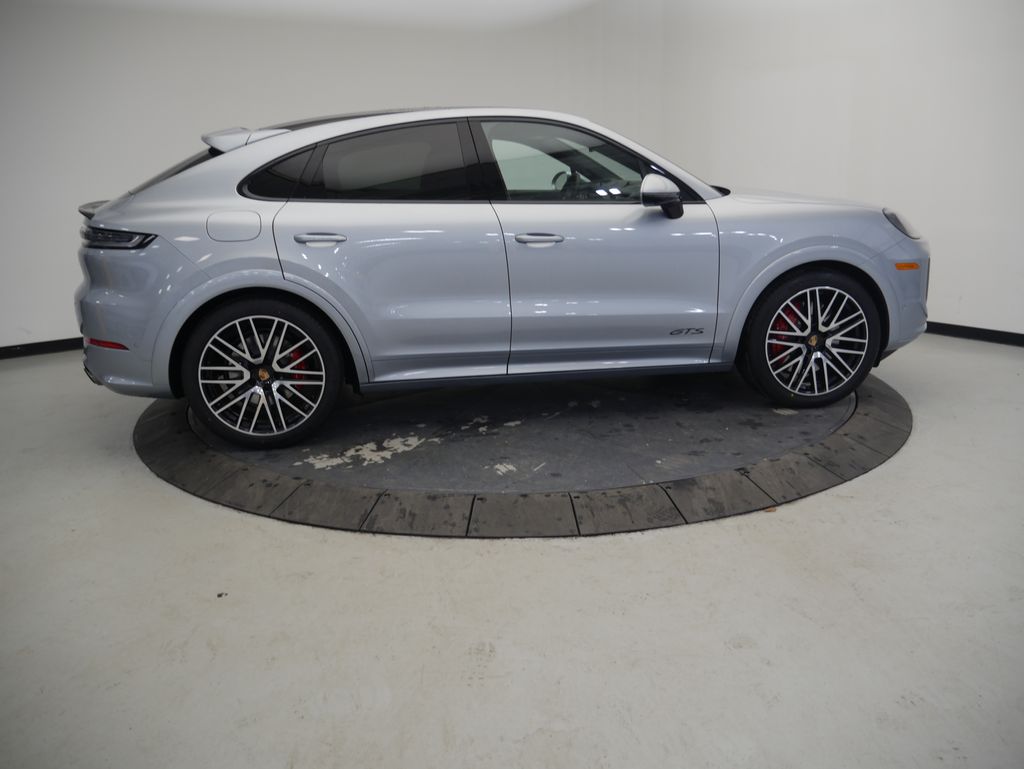 Thumbnail: 2026 Porsche  - 8