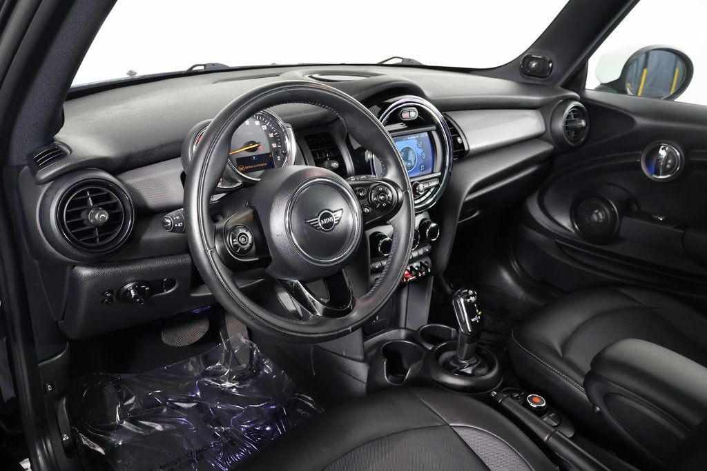 Thumbnail: 2020 MINI Cooper - 7