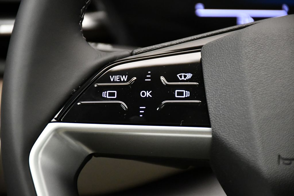 Thumbnail: 2025 Audi Q5 - 22