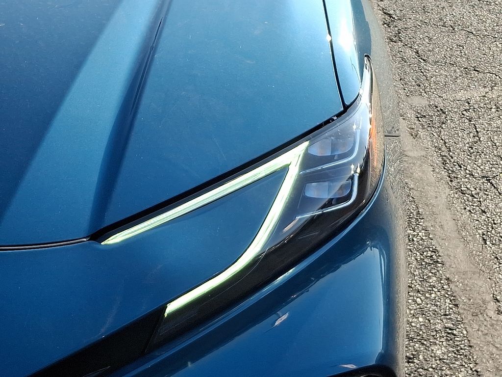 Thumbnail: 2025 Toyota Camry - 9