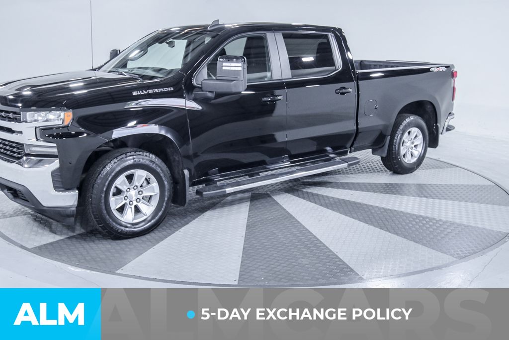 Used 2021 Chevrolet Silverado 1500 LT with VIN 3GCUYDED6MG121338 for sale in Union City, GA
