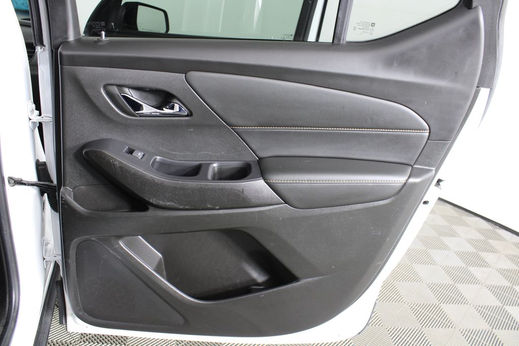 Used 2021 Chevrolet Traverse for sale in 