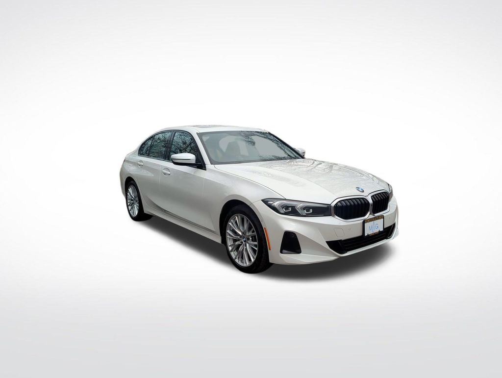 /2023 BMW 330i