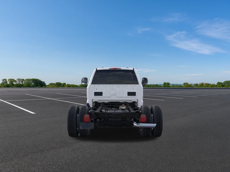New 2025 Ford Super Duty F-600 Chassis Regular Cab (DRW) 169" Wheelbase XL