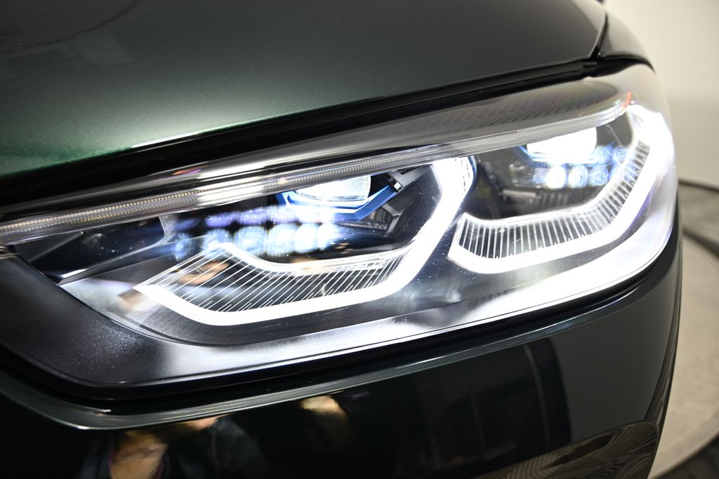 Thumbnail: 2026 BMW 8 Series - 9