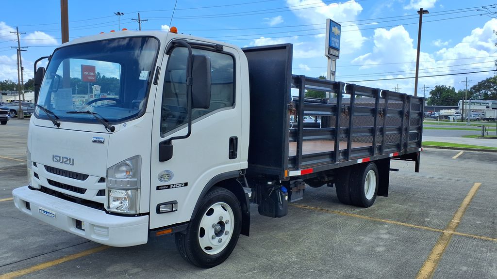 2019 Isuzu NPR 5.2L I4 F