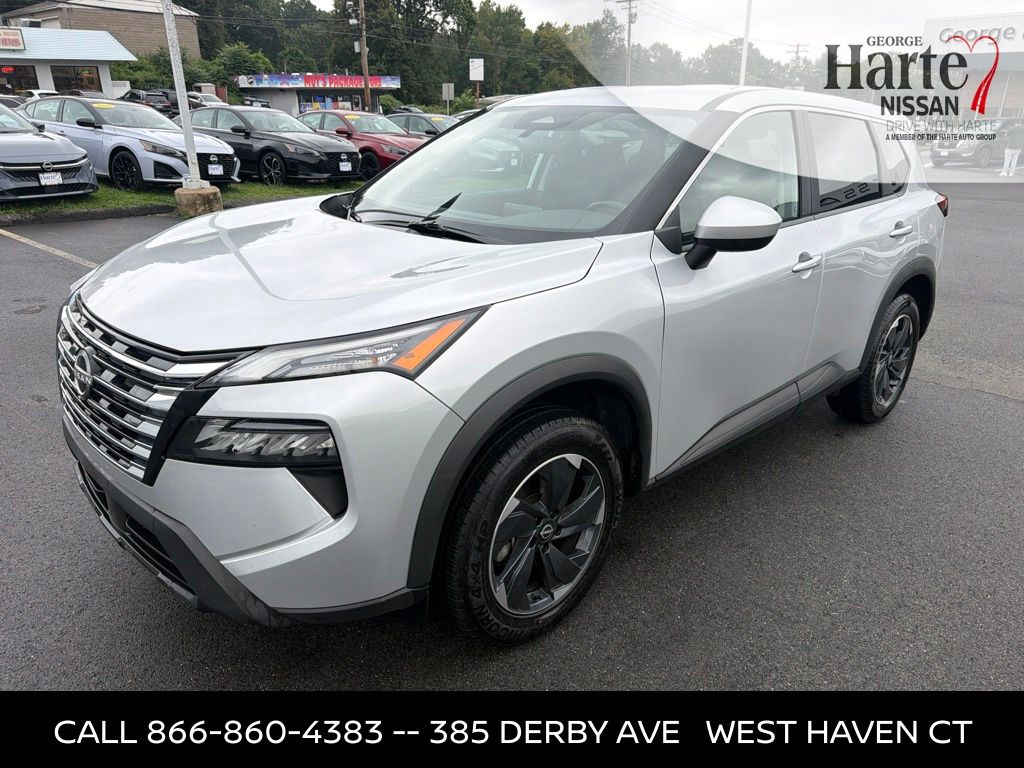 2025 Nissan Rogue SV