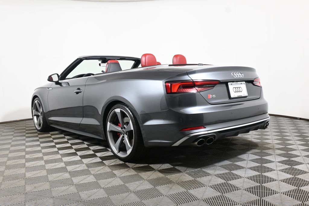 Thumbnail: 2019 Audi S5 - 13
