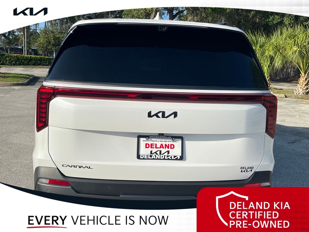 Used 2026 Kia Carnival Van