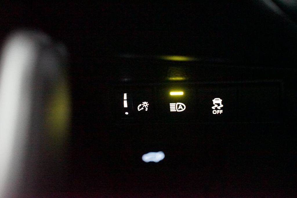 Thumbnail: 2026 Toyota Corolla Cross - 24