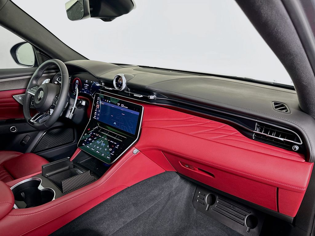 Thumbnail: 2023 Maserati Grecale - 30