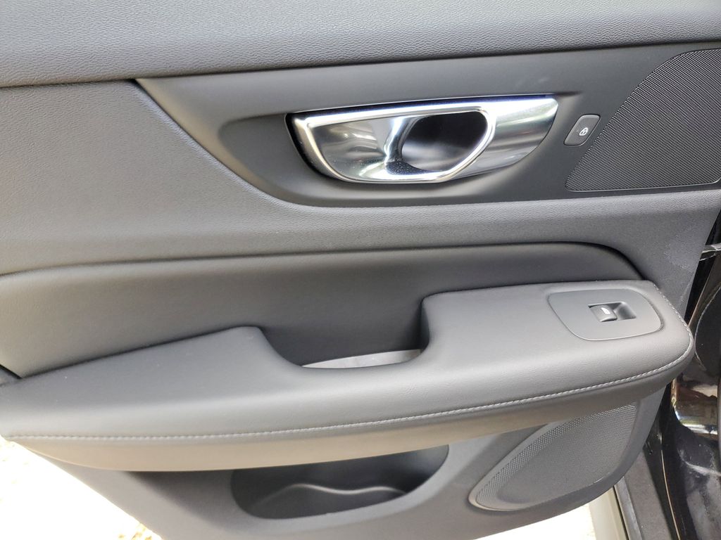 used 2024 Volvo V60 Cross Country car, priced at $34,895