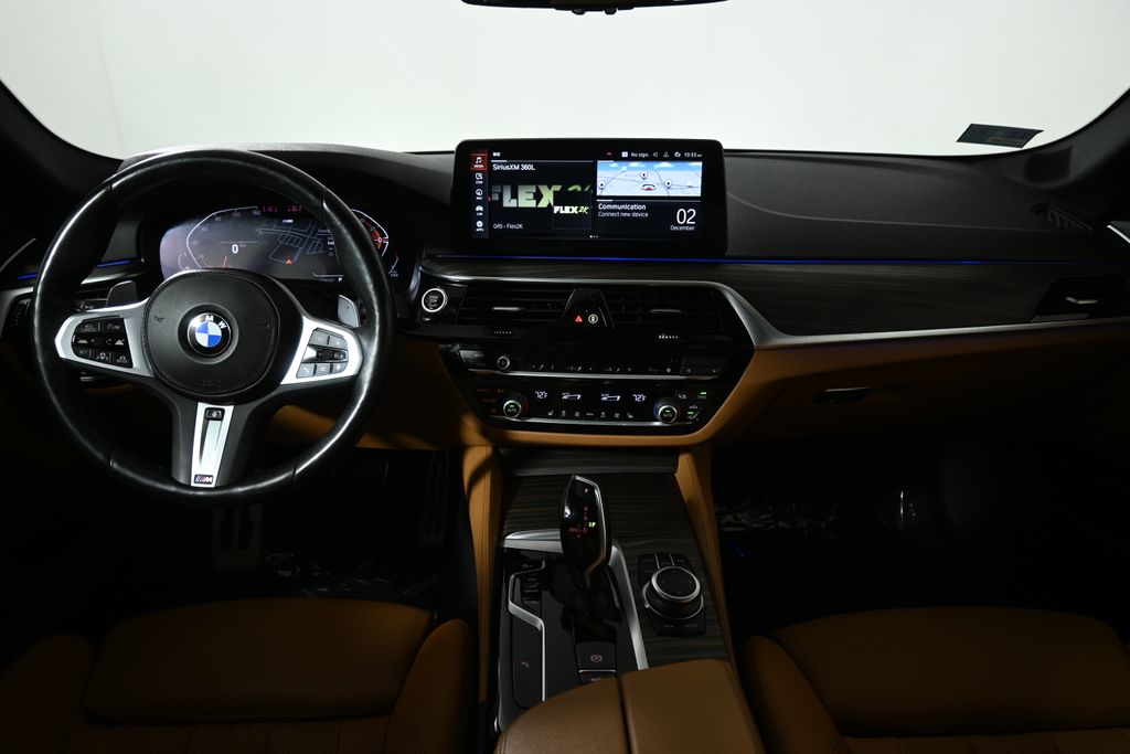 Thumbnail: 2022 BMW 5 Series - 17