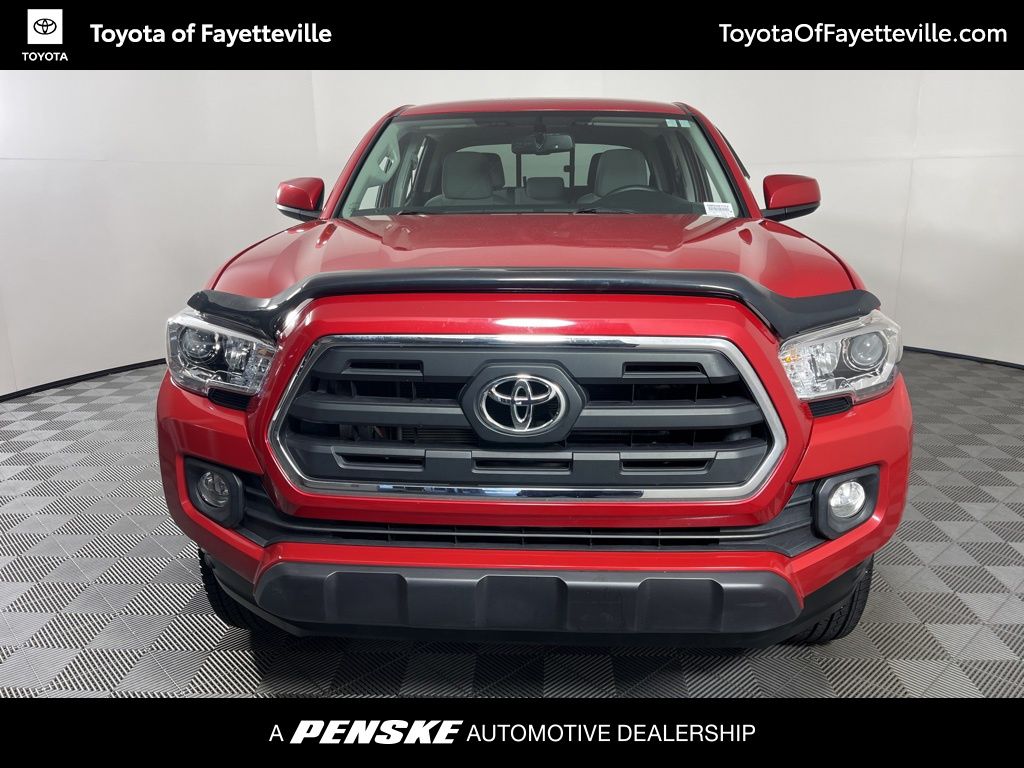 Thumbnail: 2016 Toyota Tacoma - 15