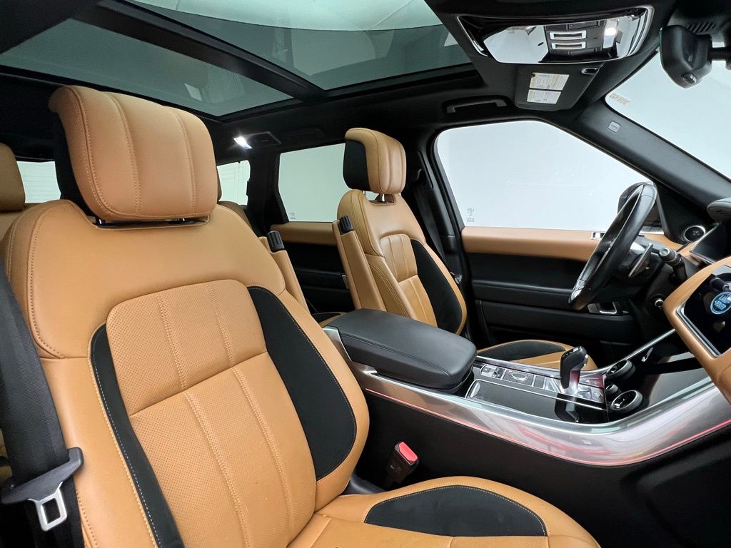 Thumbnail: 2019 Land Rover Range Rover Sport - 18