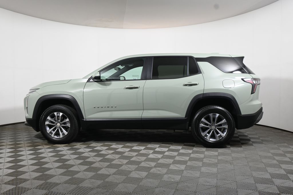 Thumbnail: 2026 Chevrolet Equinox - 2