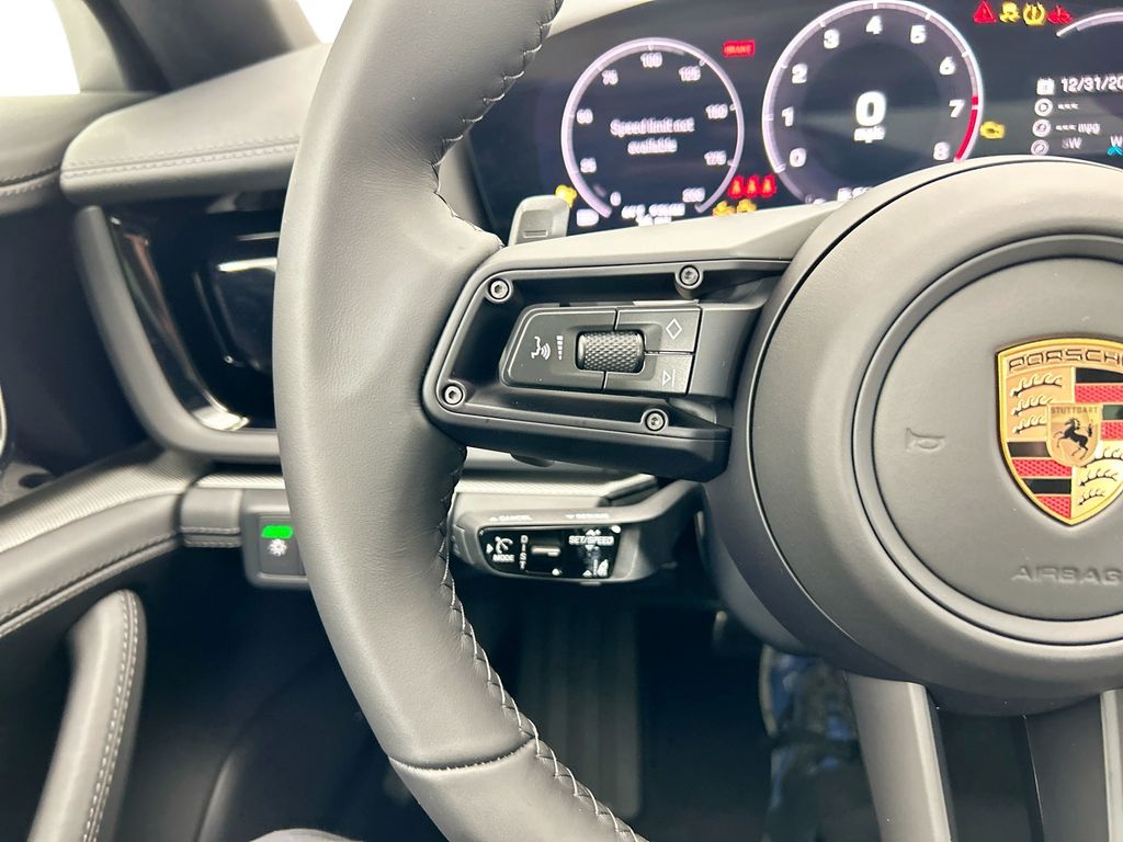 Thumbnail: 2026 Porsche Panamera - 14