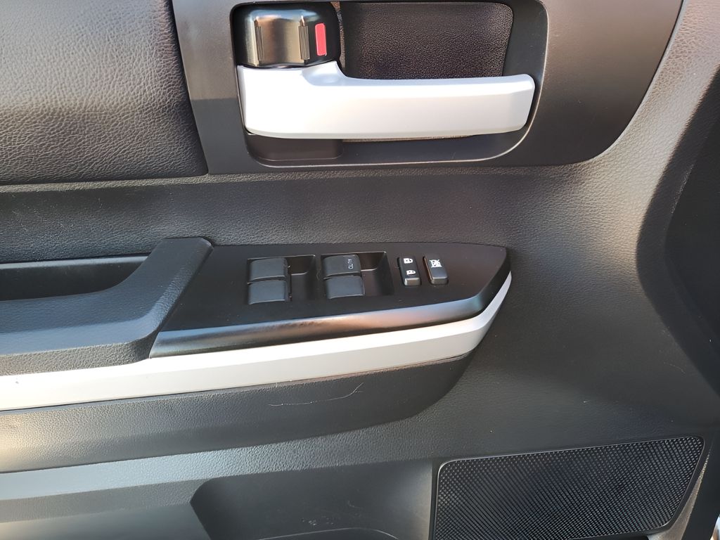 Used Car 2021 Toyota Tundra  Sr5 For Sale Under $40,000 In Austin, Texas