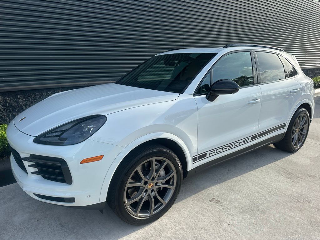 Thumbnail: 2023 Porsche Cayenne - 7