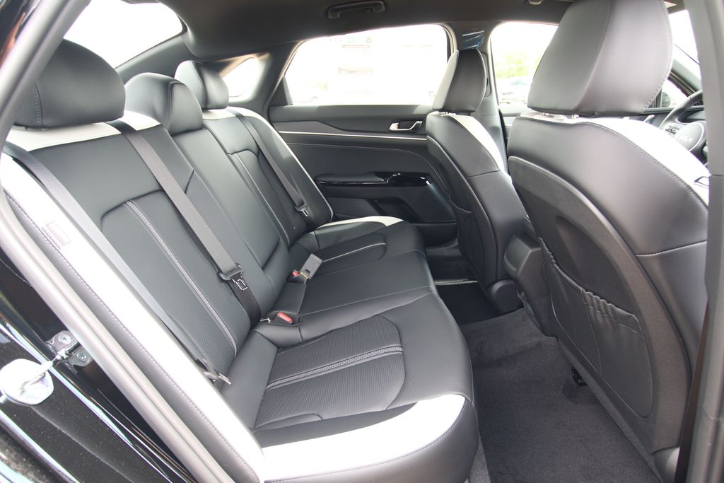 New 2026 Kia K5 Sedan
