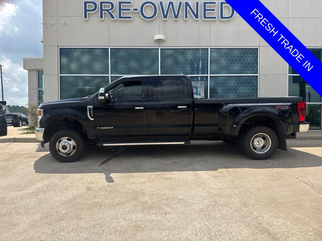 Black Metallic 2021 Ford F-350 Super Duty Pickup Truck Four-Wheel Drive Automatic