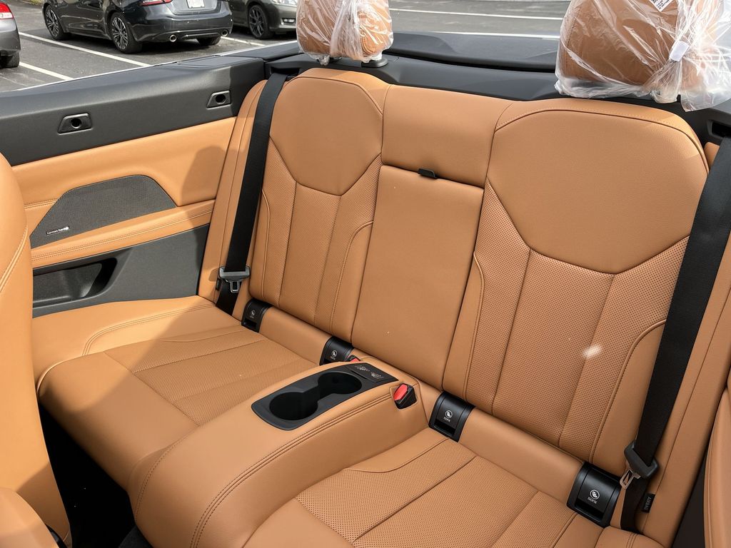 Thumbnail: 2026 BMW 4 Series - 23