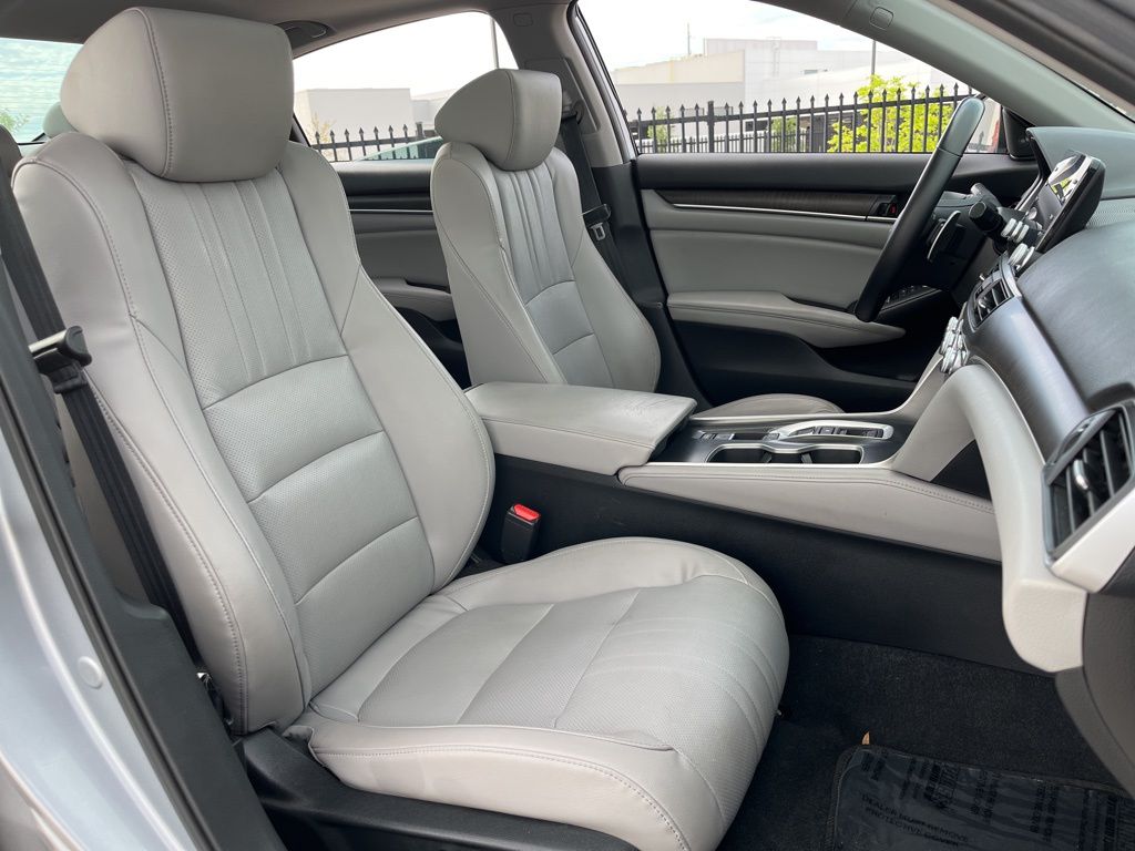 Thumbnail: 2018 Honda Accord - 28