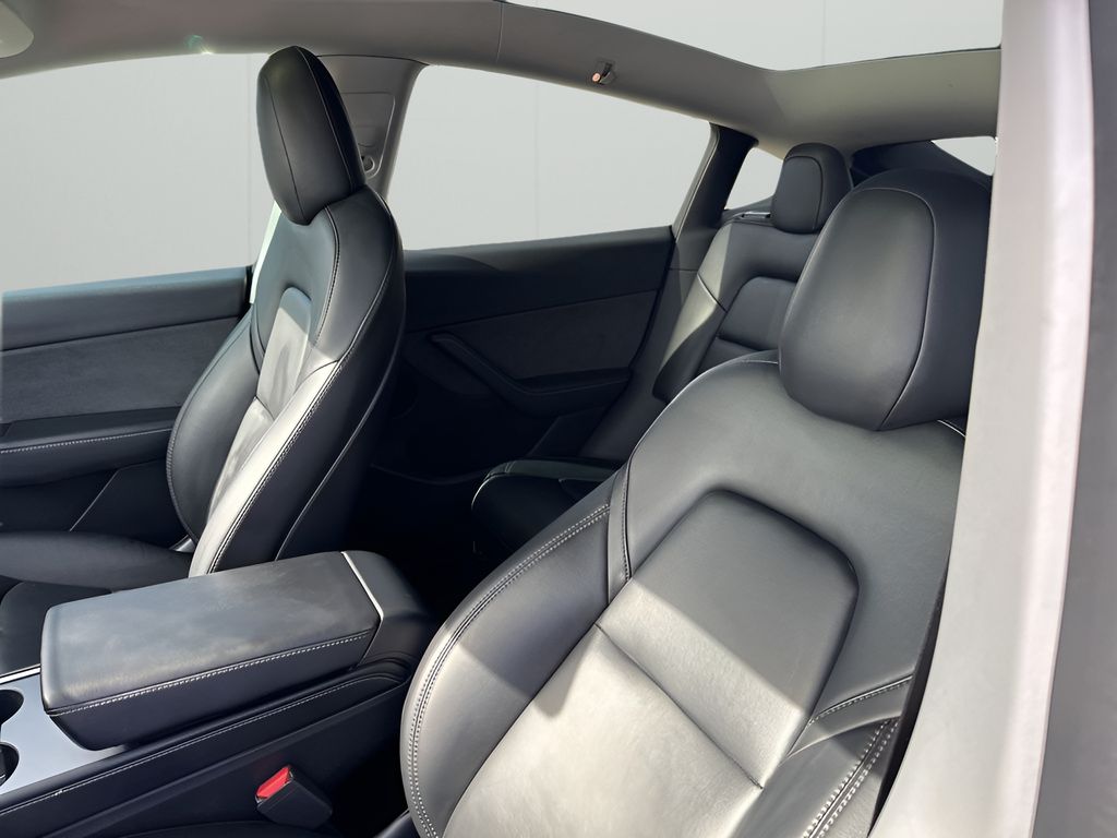 Used Car 2022 Tesla Model Y  Long Range For Sale Under $30,000 In Austin, Texas