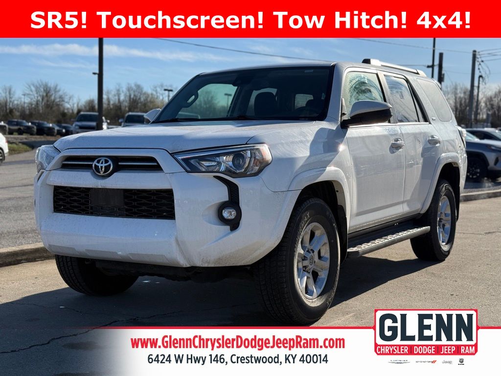 2023 Toyota 4Runner SR5 4WD