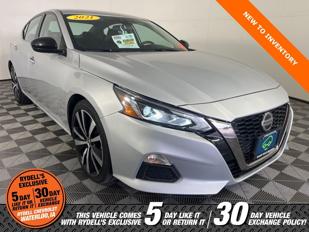 2021 Nissan Altima 2.5 SR FWD