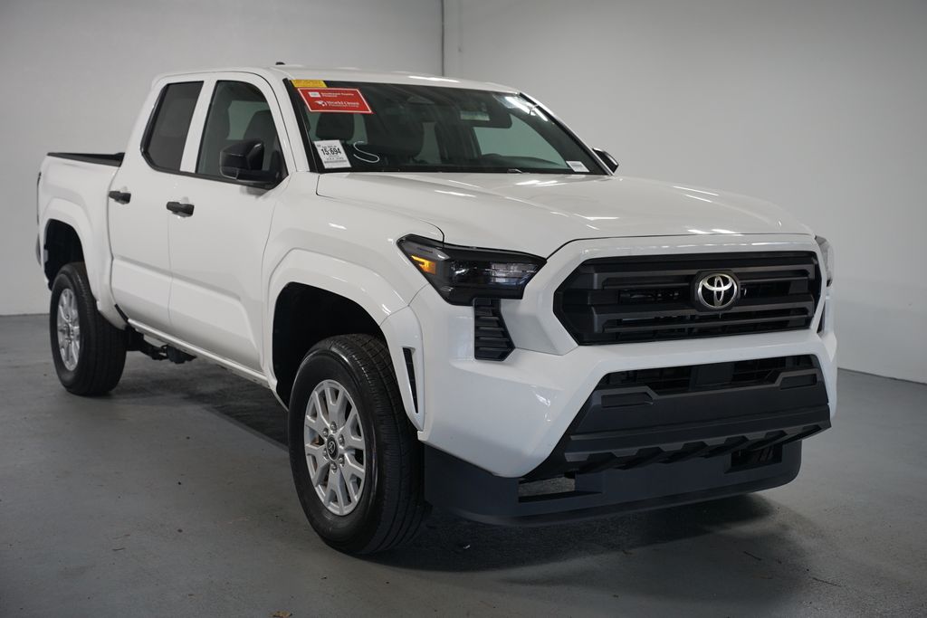 Thumbnail: 2025 Toyota Tacoma - 3