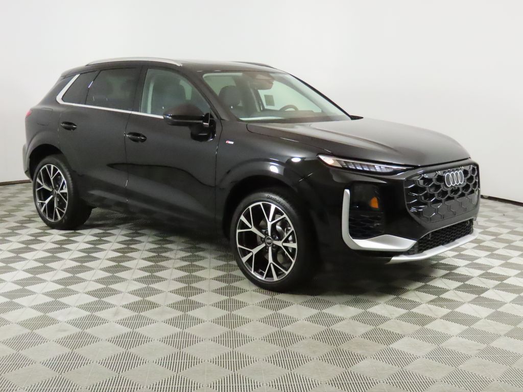 Thumbnail: 2026 Audi Q3 - 7