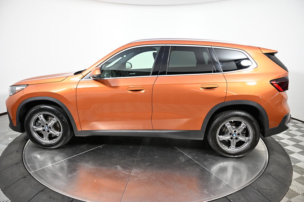 Thumbnail: 2023 BMW X1 - 2
