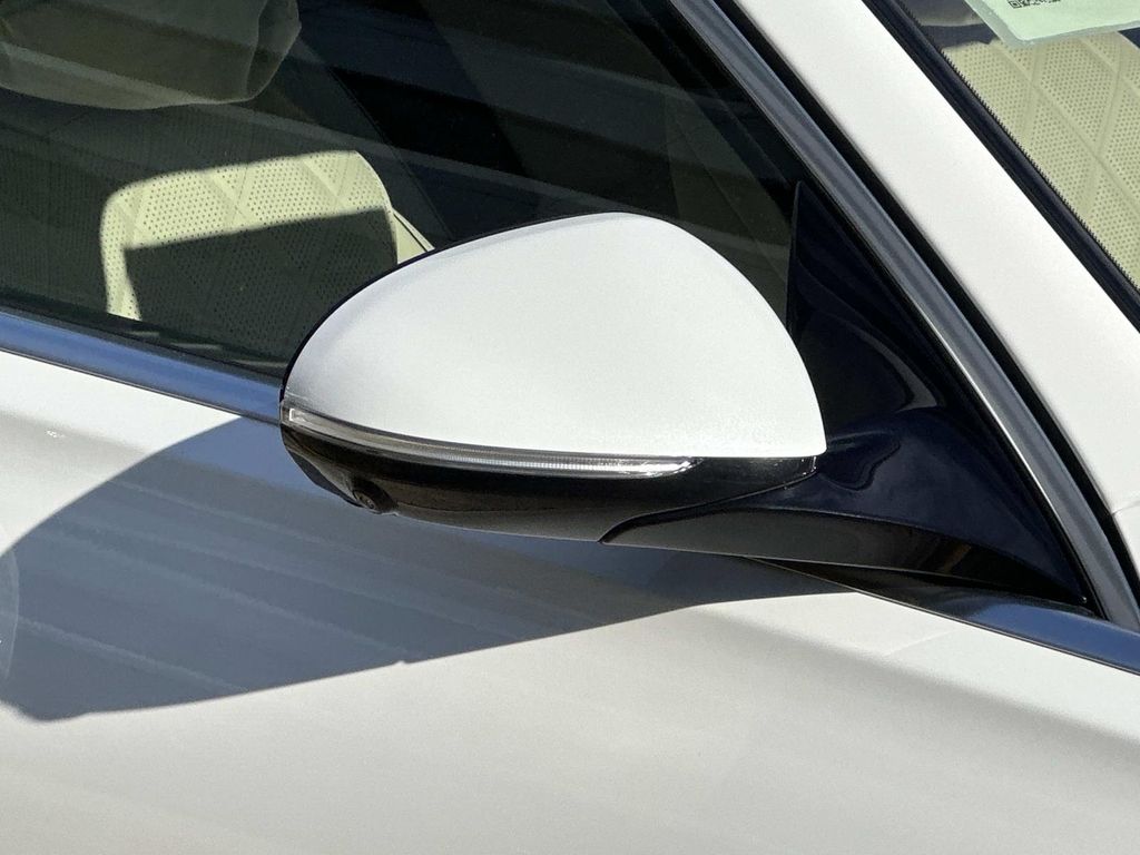 Thumbnail: 2024 Mercedes-Benz S-Class - 6