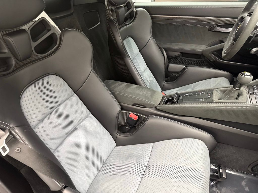 Thumbnail: 2024 Porsche  - 26