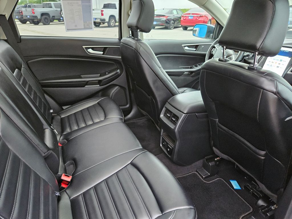 Used 2023 Ford Edge SUV