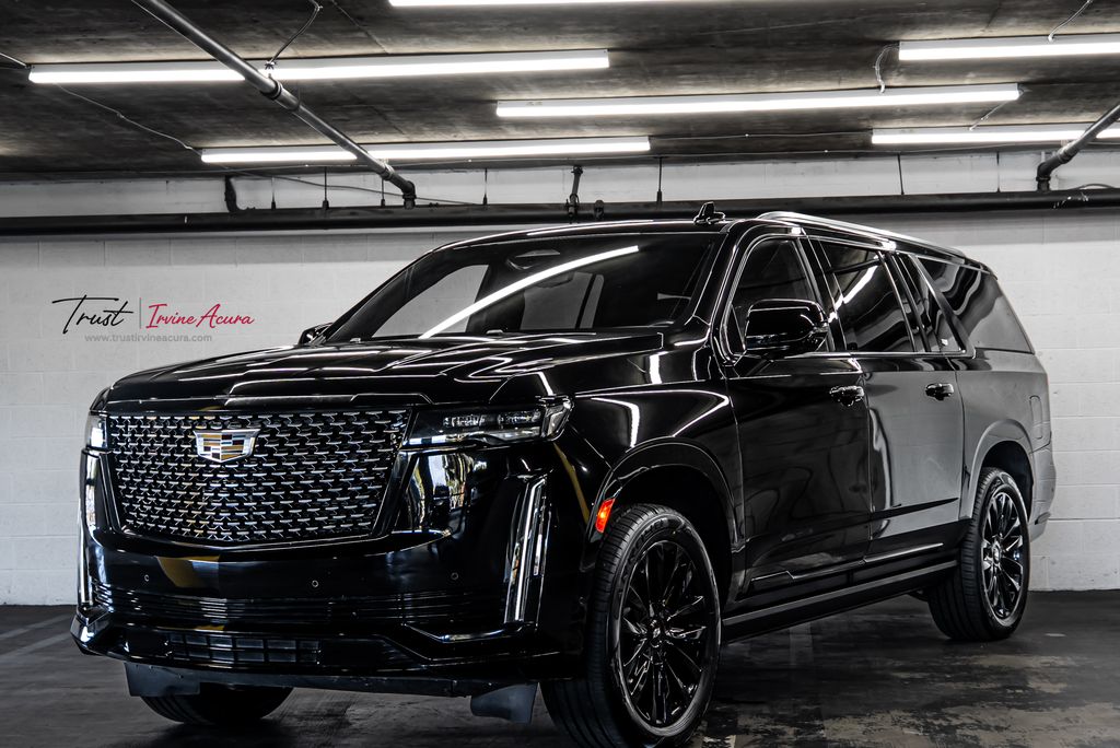 2023 Cadillac Escalade ESV Premium